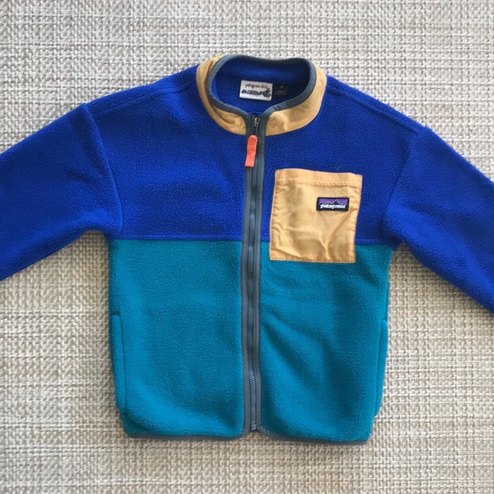 Patagonia Fleece Jacket (size 5T)